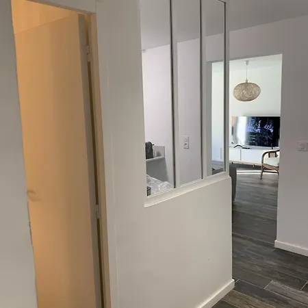 アパート Confort Centre De Florent Avec Jardin サン・フロラン