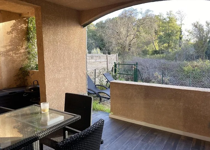 Confort Centre De Florent Avec Jardin شقة