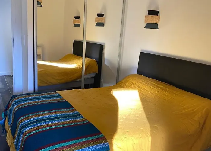 Confort Centre De Florent Avec Jardin شقة *